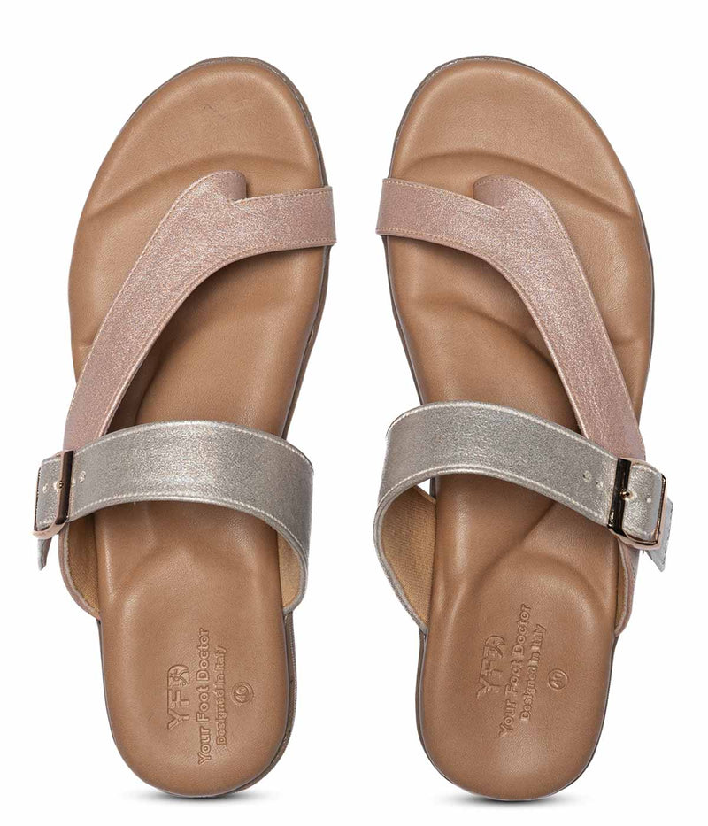  A  comfortable and supportive sandal with a cushioned footbed and adjustable pink strap for a secure fit. Designed for individuals with flat feet, the sandal features built-in arch support to help alleviate pain and discomfort. Perfect for all-day wear, these sandals provide a stylish and practical solution for individuals seeking relief from flat foot-related issues."